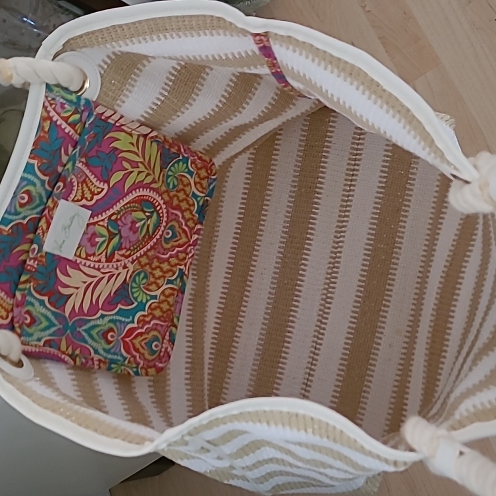 Vera Bradley Striped Tote/Travel Bag ❤️ - Picture 3 of 8